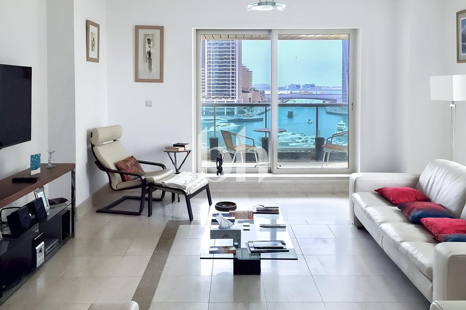 2 Bedroom Apartment in Al Yass Tower - photo 2