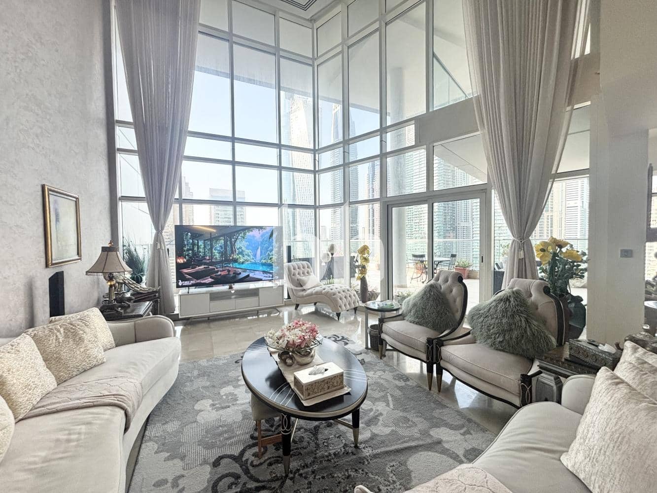 4 Bedroom Penthouse in Marinascape Avant - photo 1