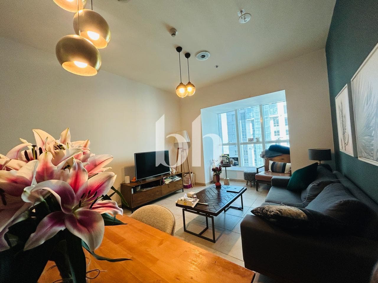 1 Bedroom Apartment in Elite Residence - photo 1
