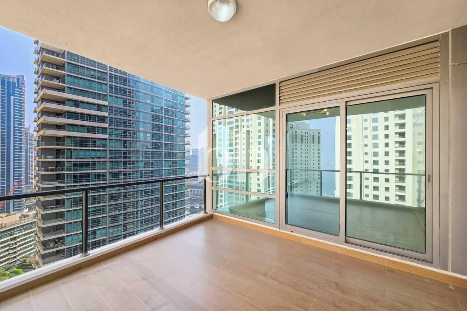 2 Bedroom Apartment in Al Sahab 2 - photo 2