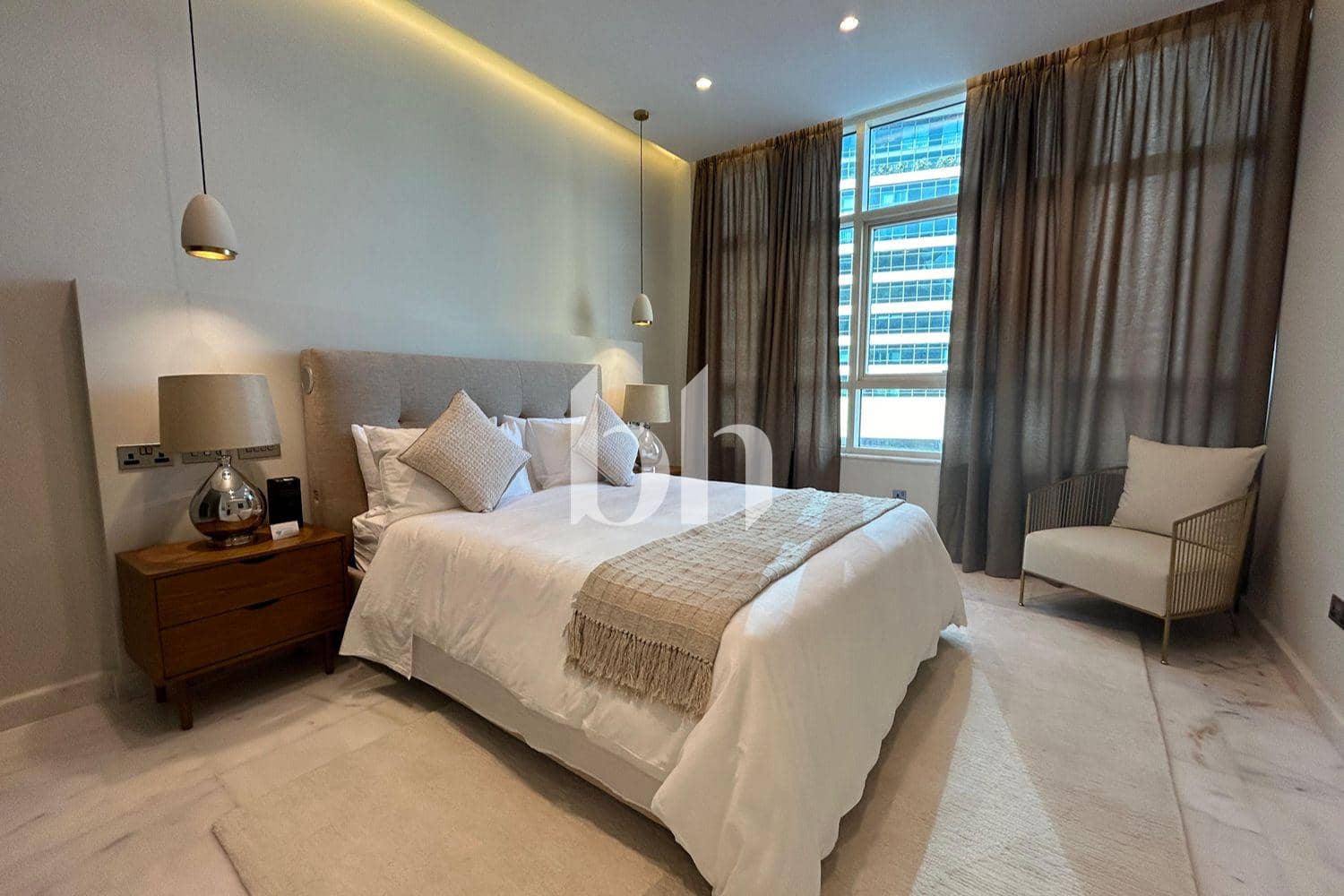 3 Bedroom Apartment in Marina Quays East - photo 2