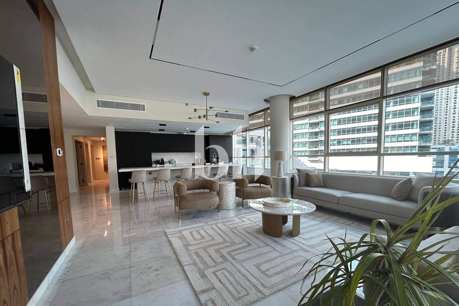 3 Bedroom Apartment in Marina Quays East - photo 1