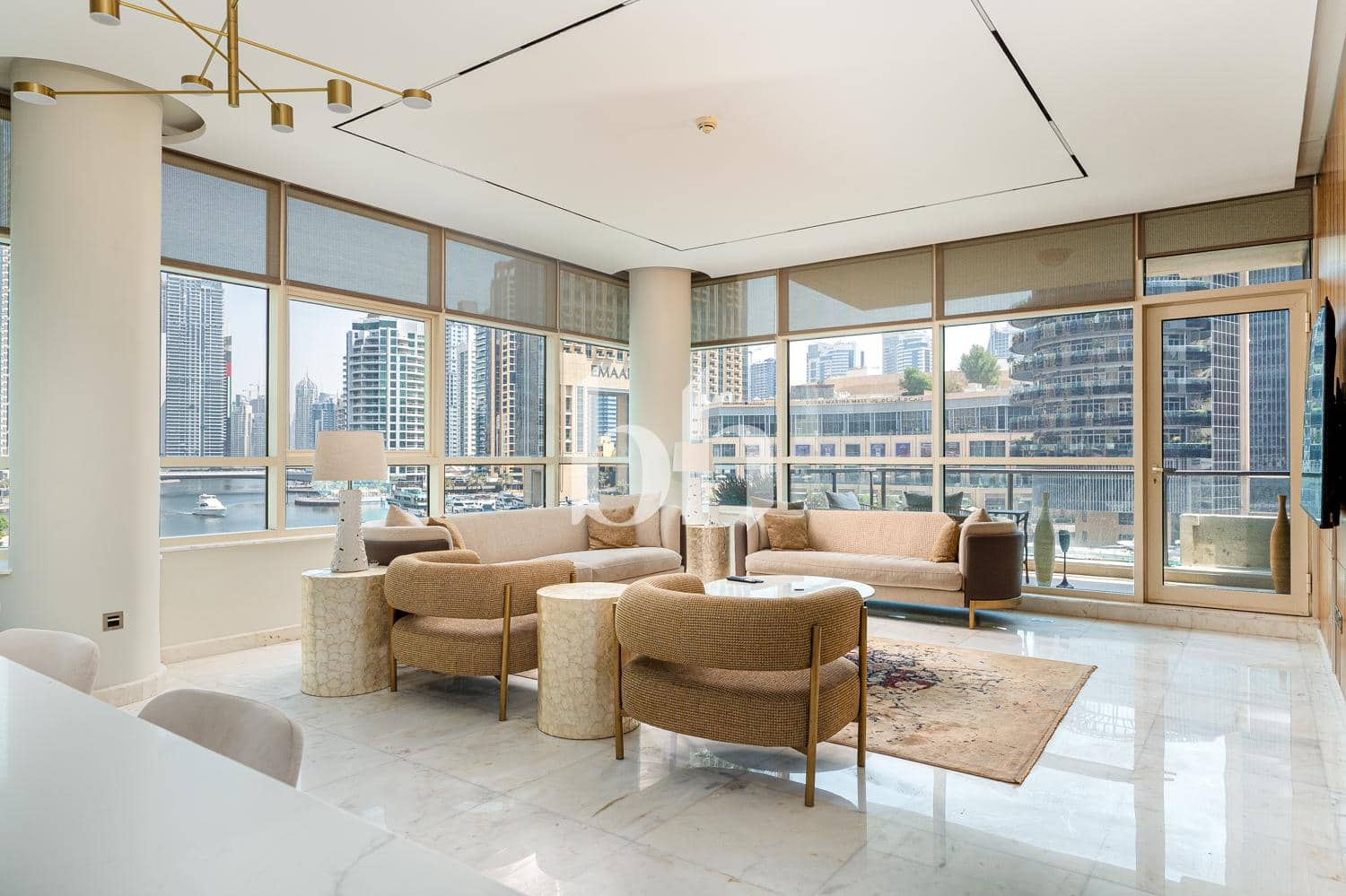 3 Bedroom Apartment in Marina Quays East - photo 1