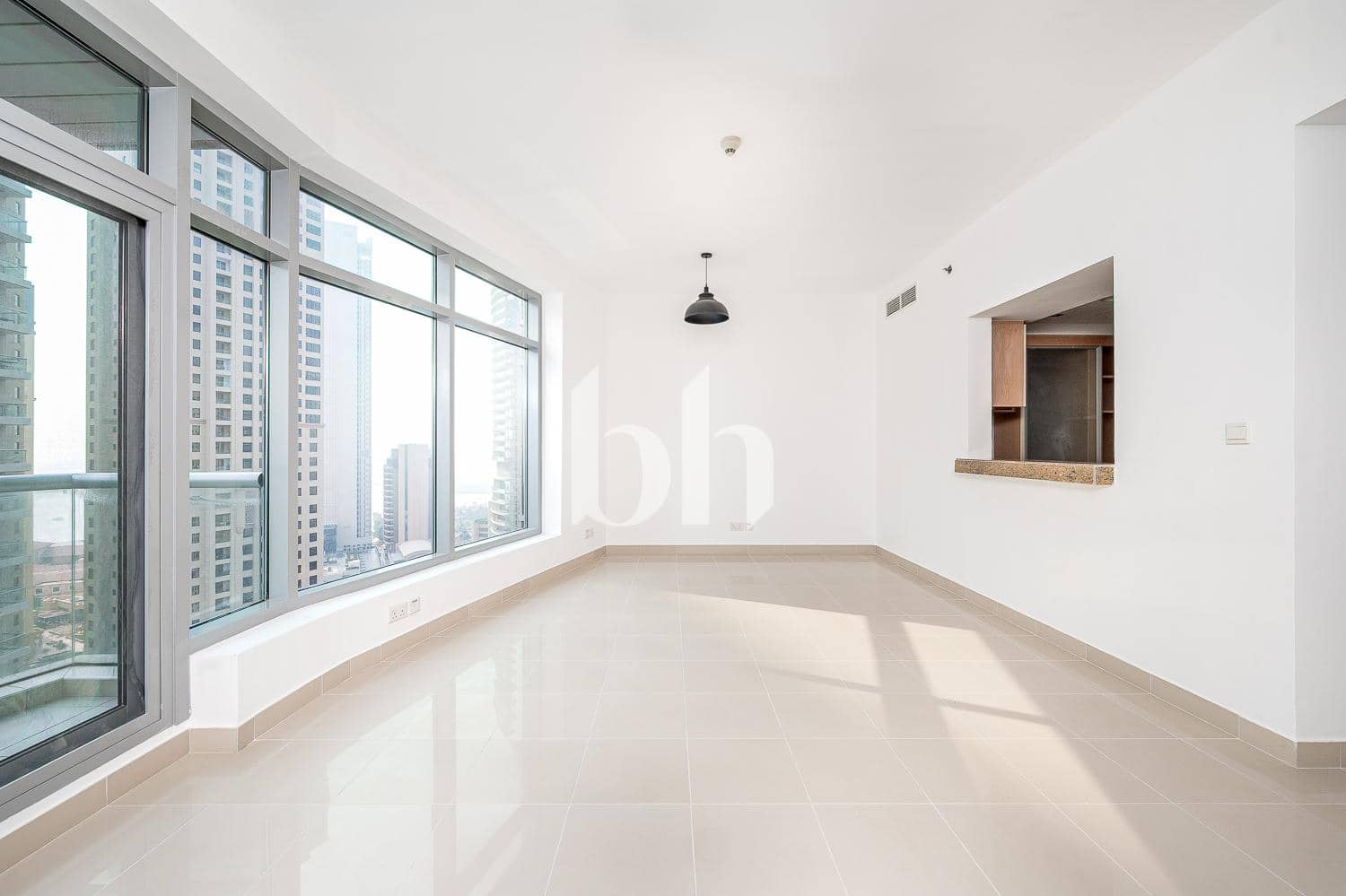 2 Bedroom Apartment in Fairfield Tower - photo 1