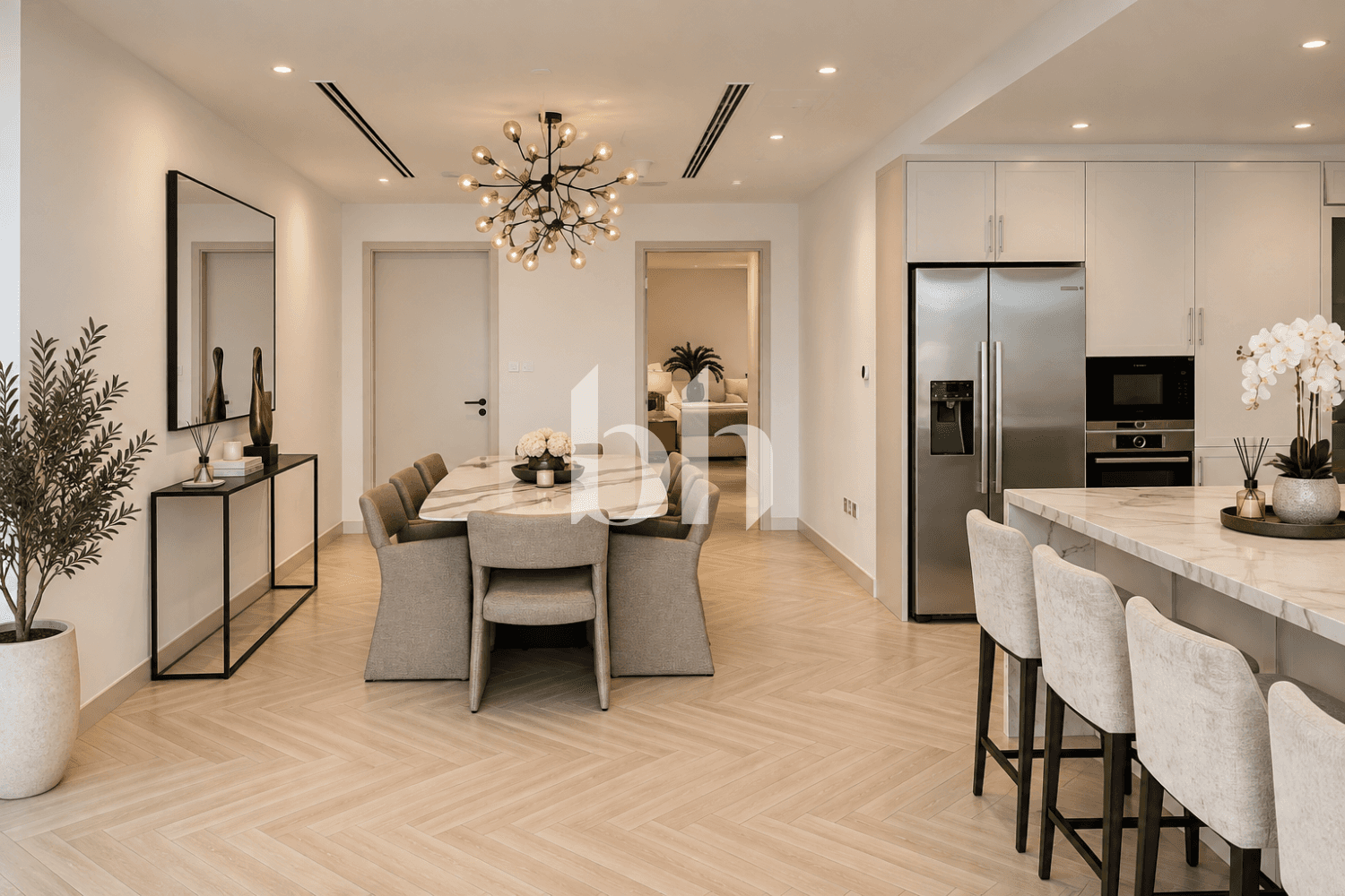 4 Bedroom Apartment in The Jewel Tower A - photo 2