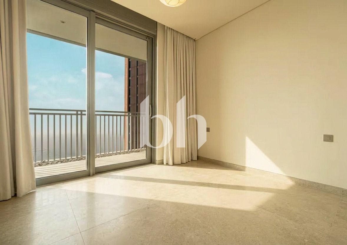 3 Bedroom Apartment in 5242 Tower 2 - photo 2