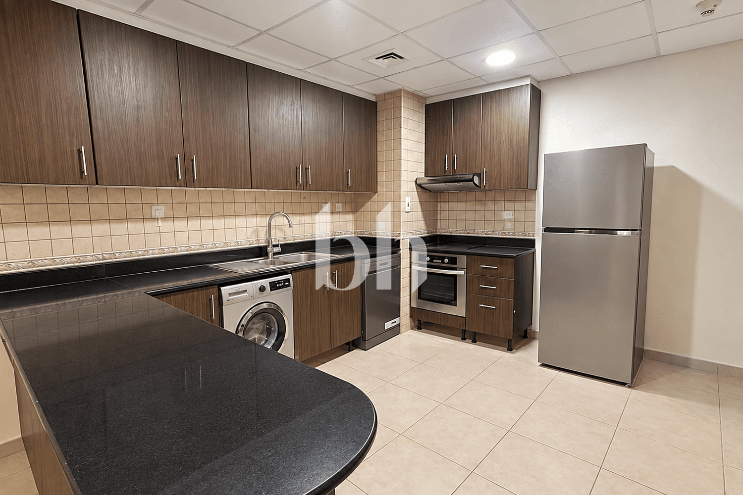 1 Bedroom Apartment in Elite Residence - photo 2