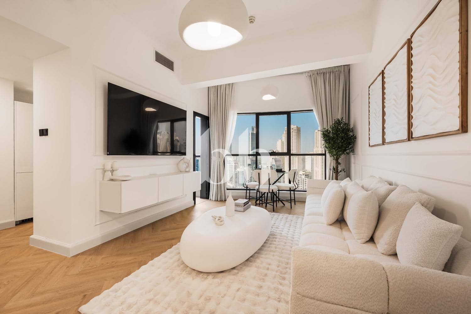 1 Bedroom Apartment in Escan Tower