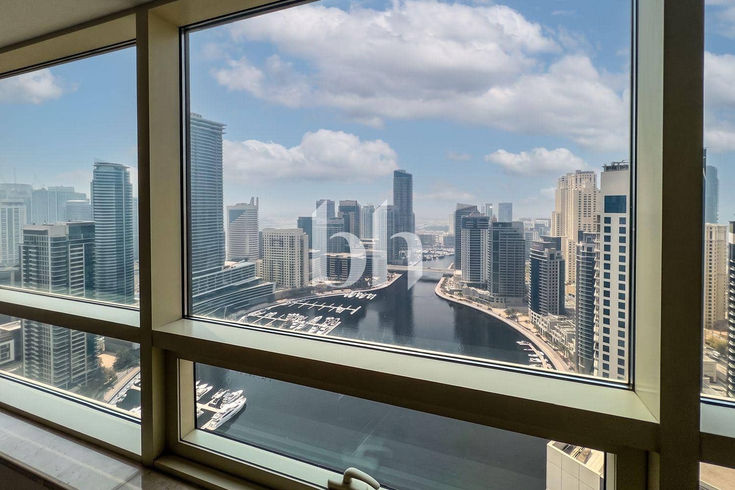 1 Bedroom Apartment in Al Sahab 2 - photo 2