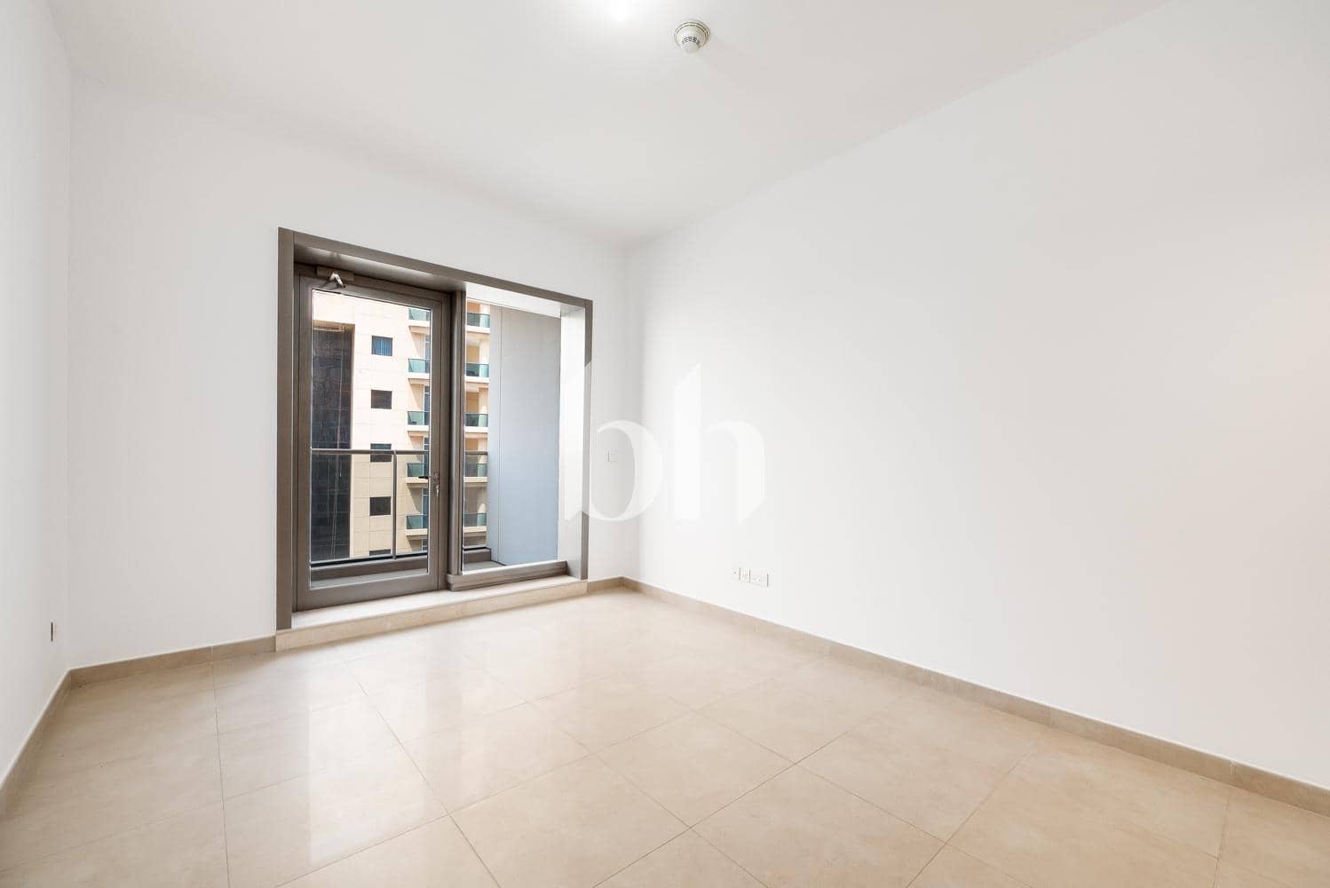 Studio Apartment in Sparkle Tower 2 - photo 2