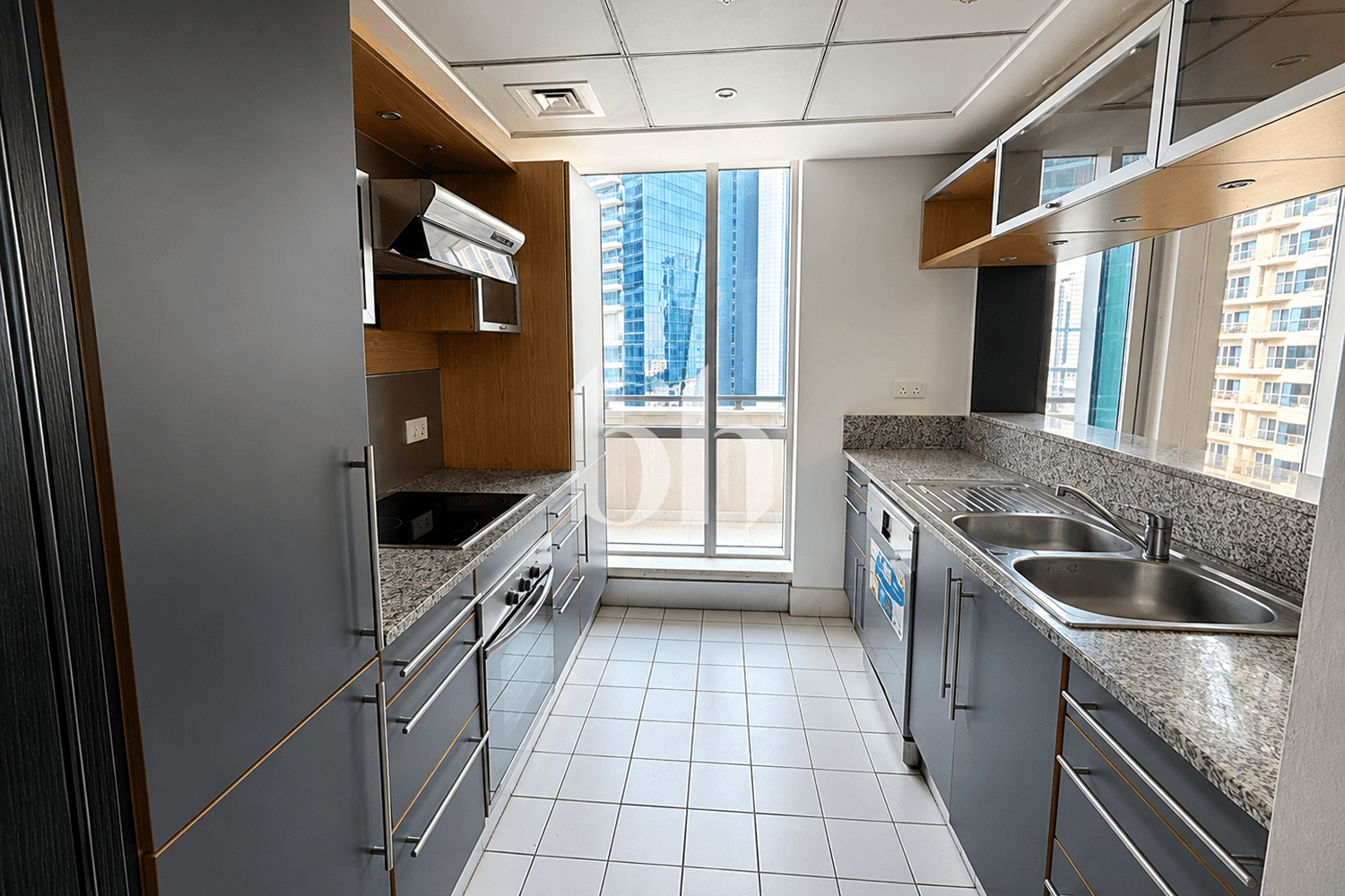 2 Bedroom Apartment in Al Majara 1 - photo 1