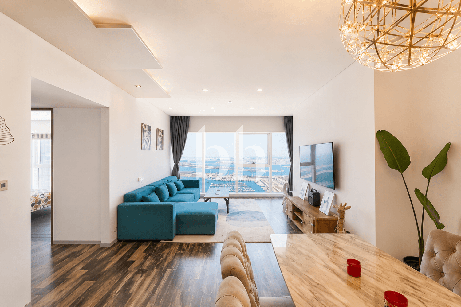 2 Bedroom Apartment in Damac Heights - photo 1