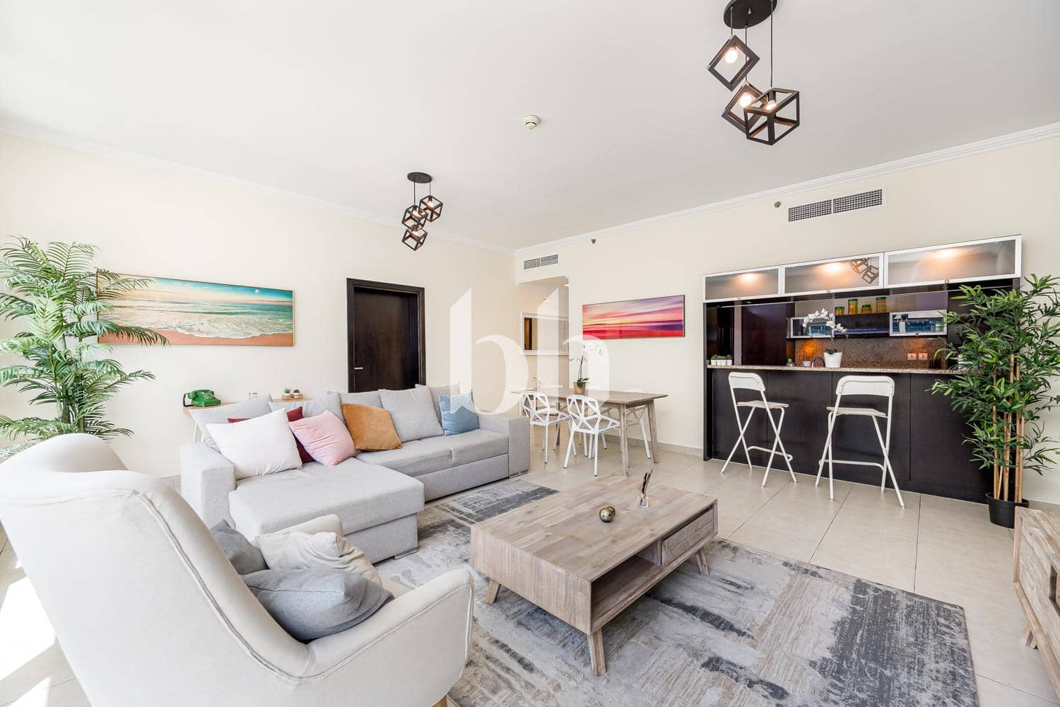 1 Bedroom Apartment in Marina Quays North - photo 1