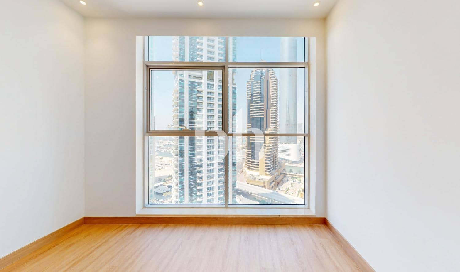 3 Bedroom Apartment in Skyview Tower - photo 1