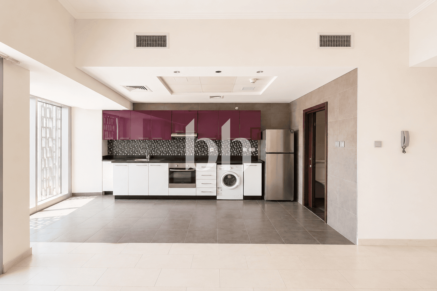 1 Bedroom Apartment in Cayan Tower - photo 1