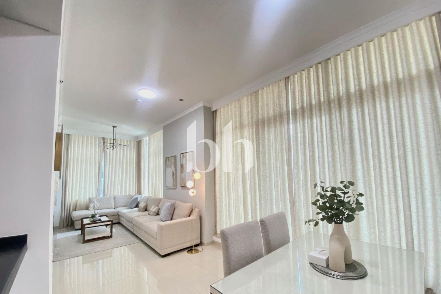 1 Bedroom Apartment in Botanica Tower - photo 1