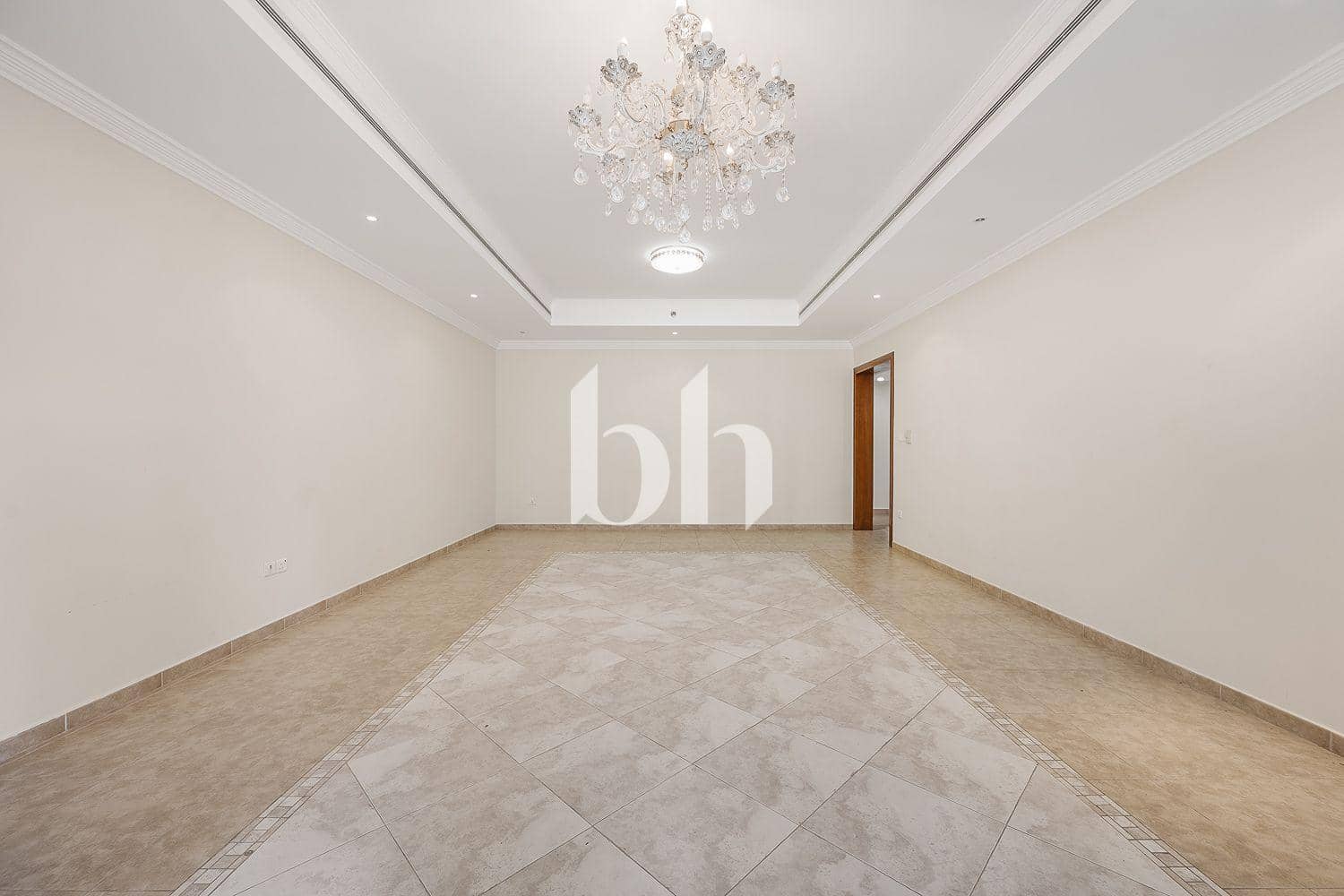 2 Bedroom Apartment in Al Seef Tower - photo 1