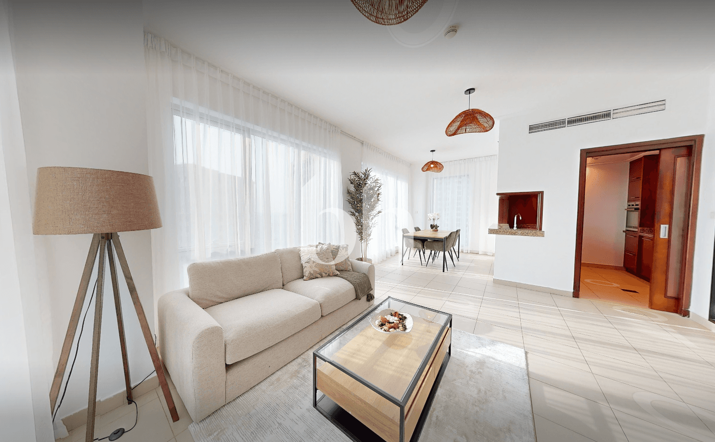 1 Bedroom Apartment in Shemara Tower