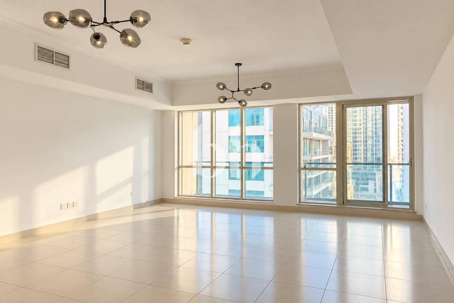 2 Bedroom Apartment in Al Majara 1 - photo 1