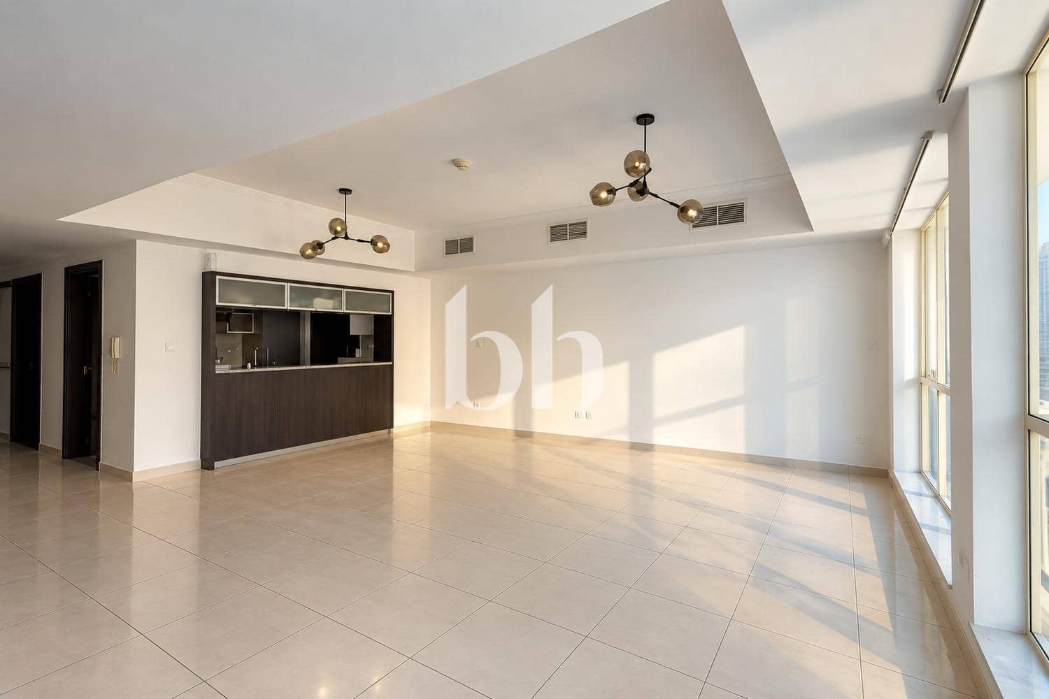 2 Bedroom Apartment in Al Majara 1 - photo 2