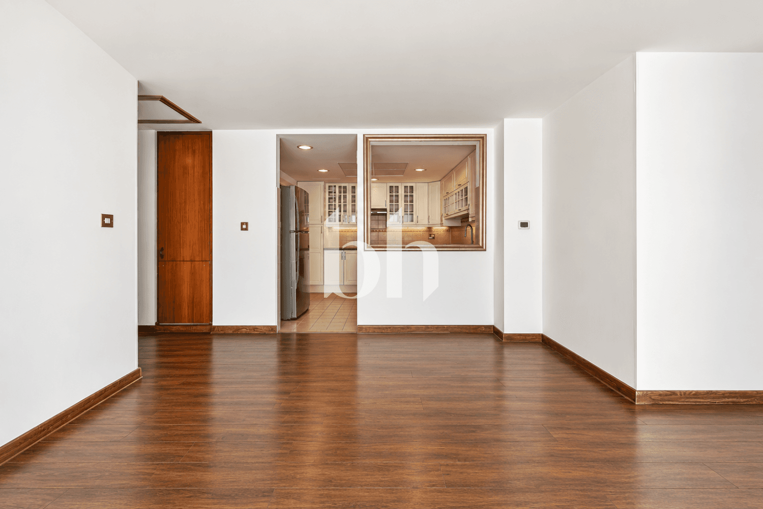 4 Bedroom Apartment in Al Mesk Tower - photo 1