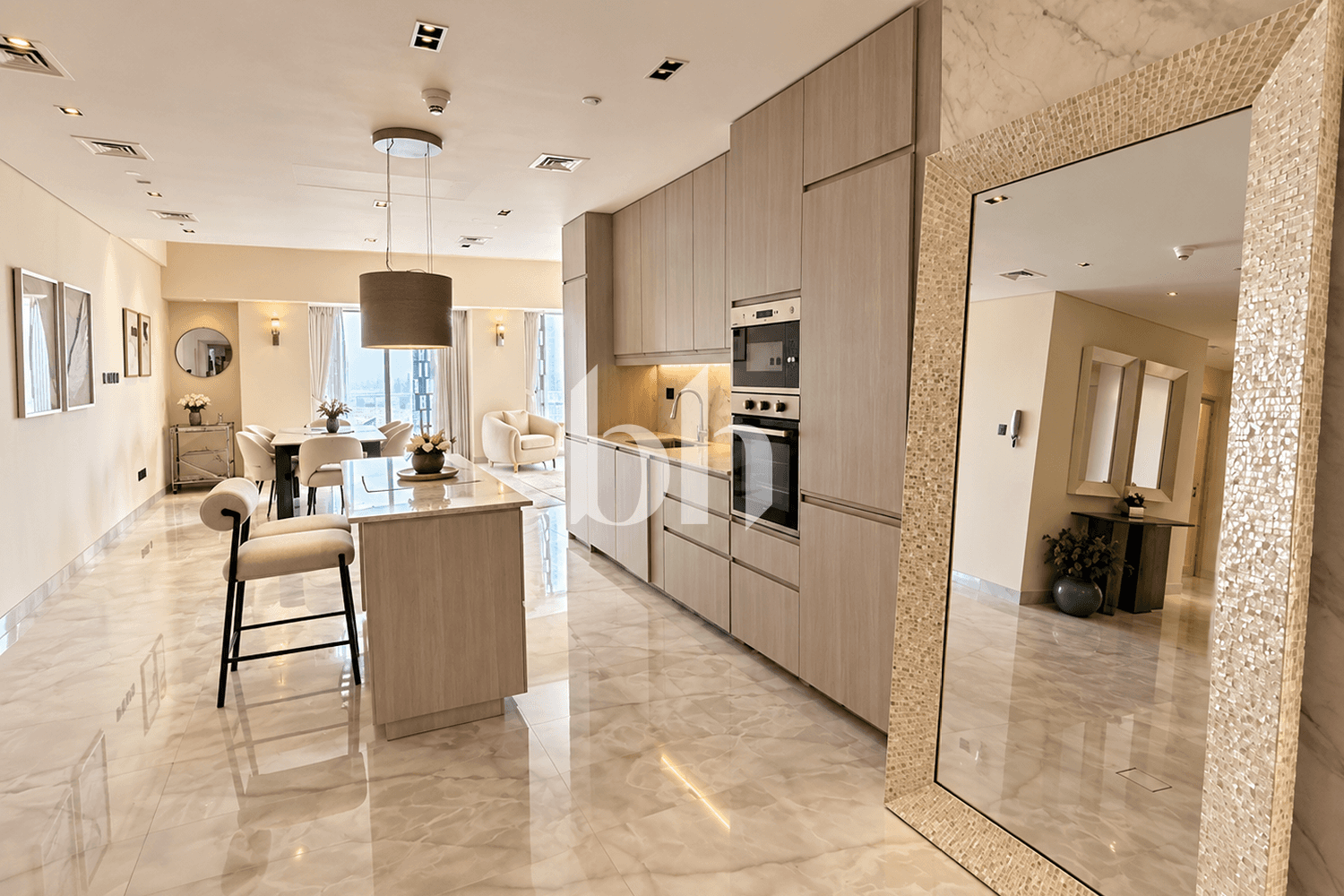 4 Bedroom Apartment in Cayan Tower - photo 2