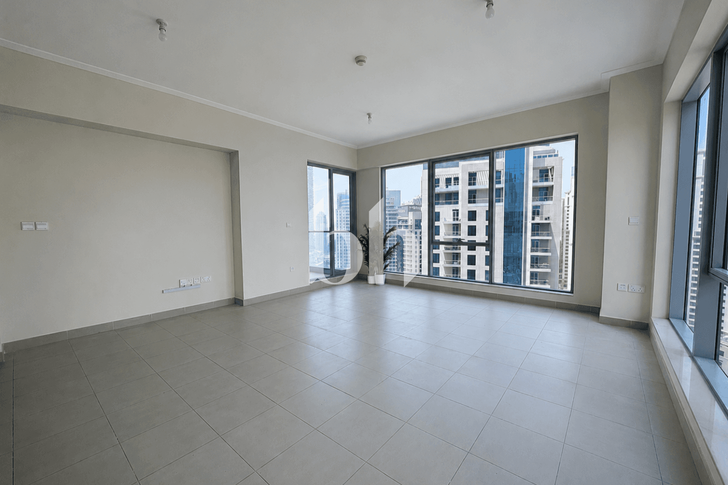 1 Bedroom Apartment in Paloma Tower