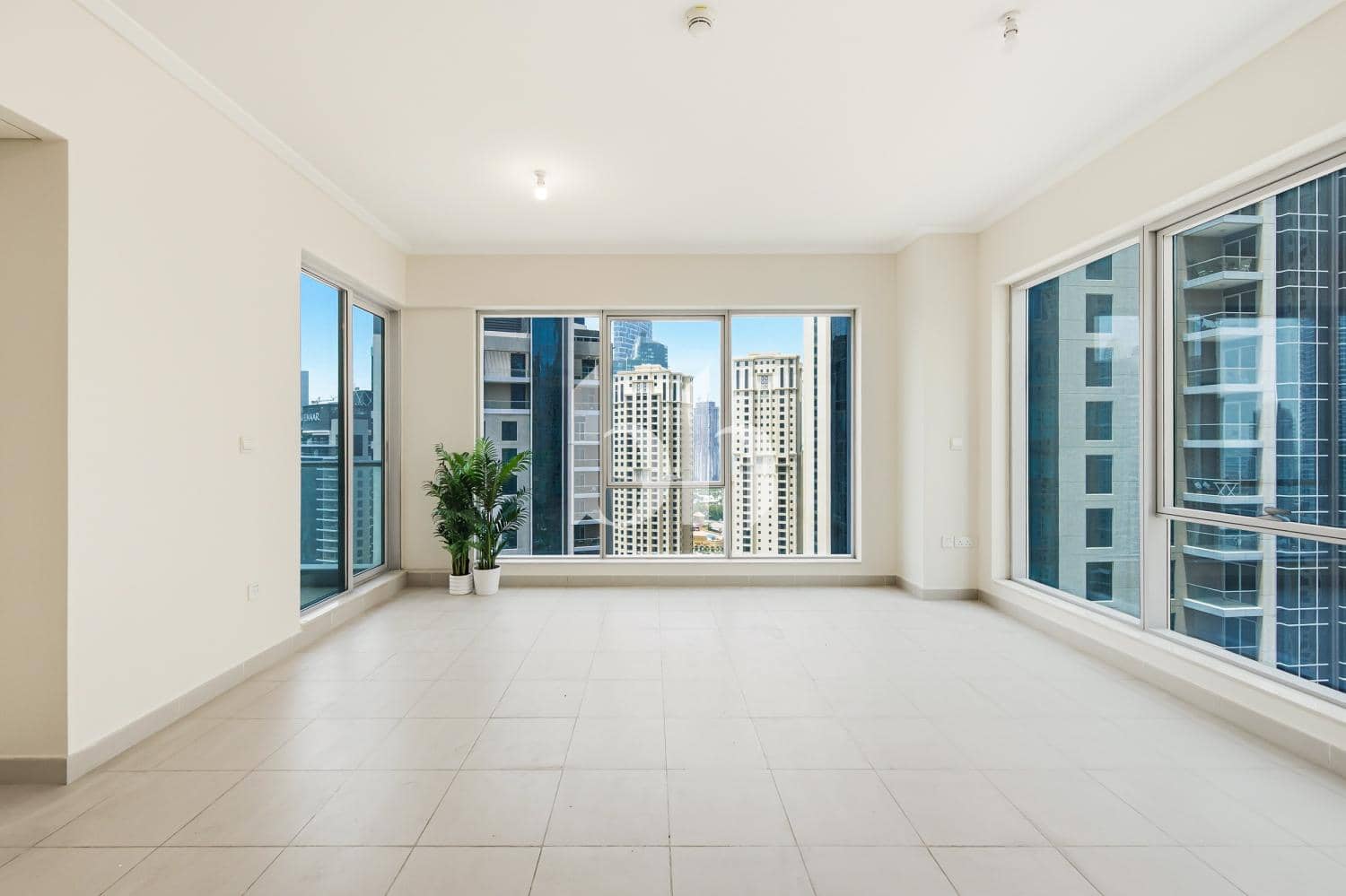1 Bedroom Apartment in Paloma Tower