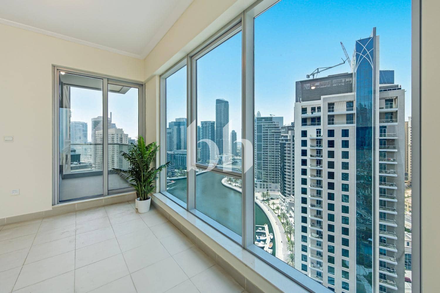 1 Bedroom Apartment in Paloma Tower - photo 2