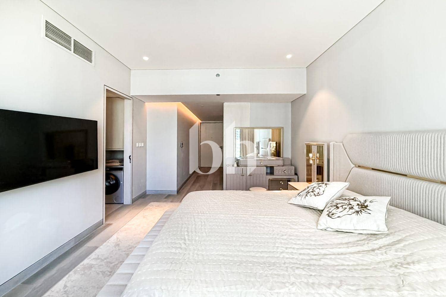 Studio Apartment in Marina Star