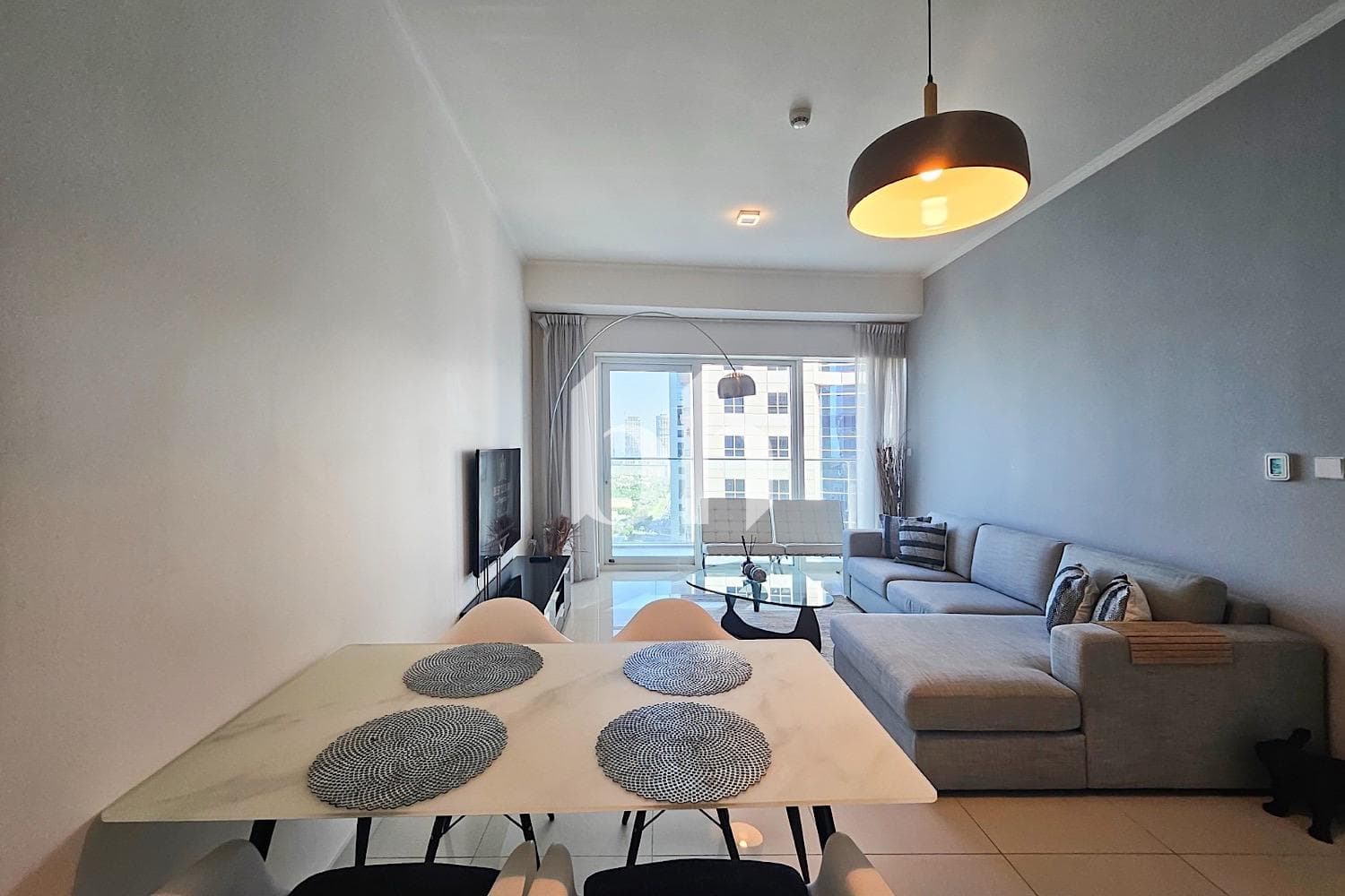 1 Bedroom Apartment in Damac Heights