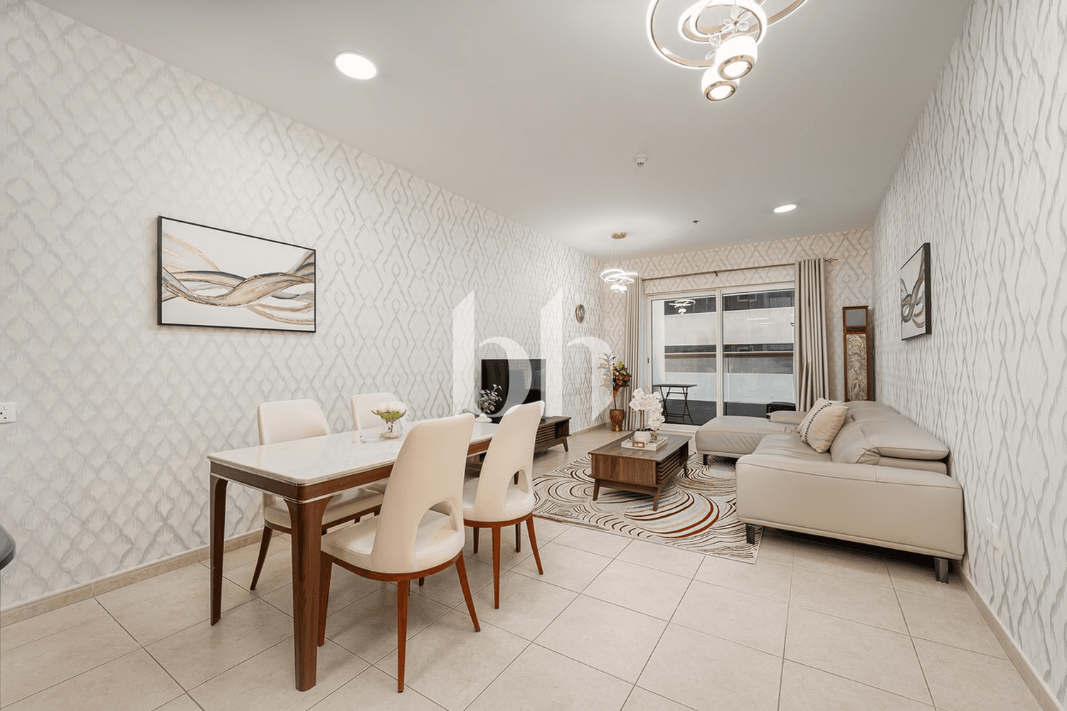 1 Bedroom Apartment in Elite Residence - photo 2