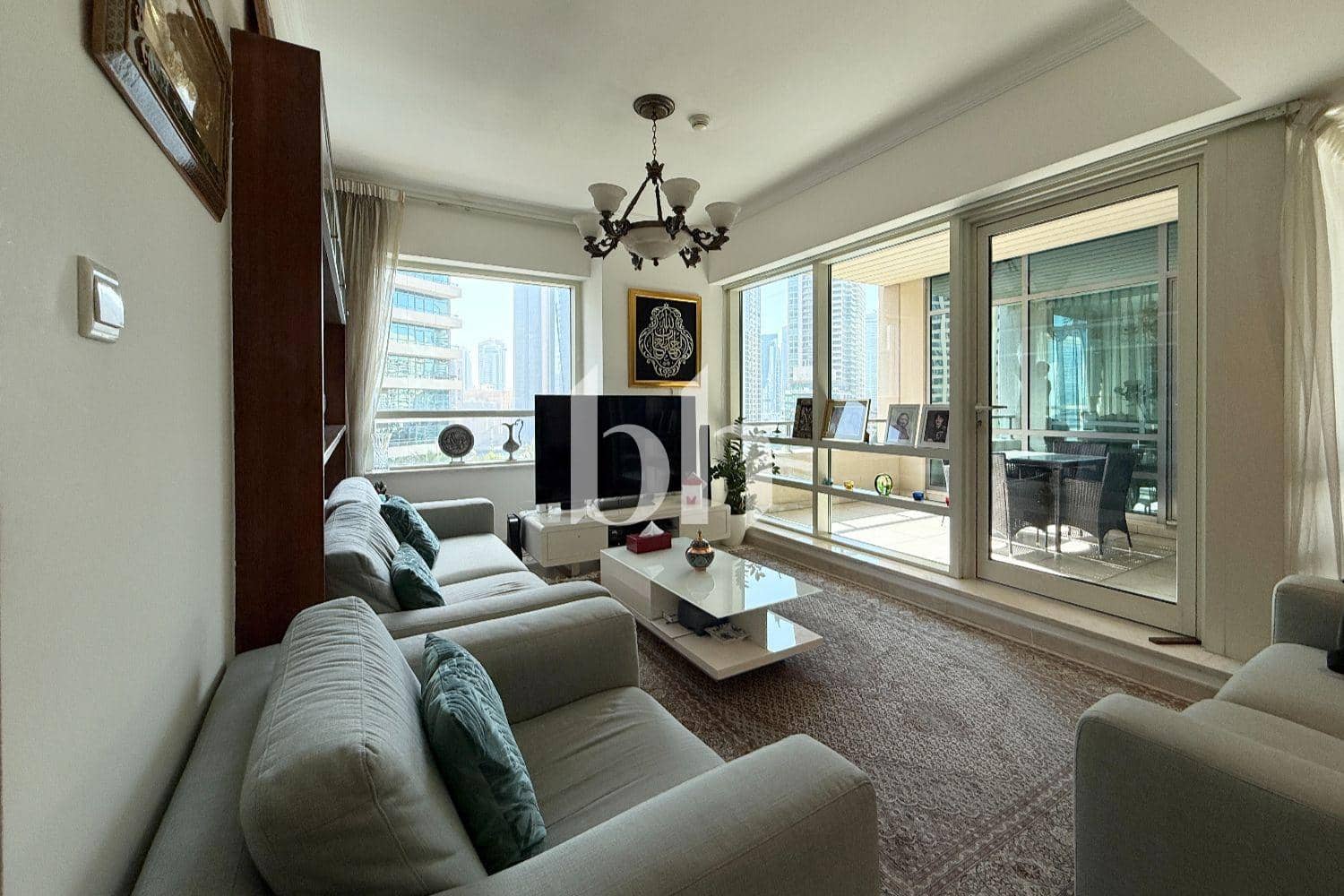 3 Bedroom Apartment in Al Sahab 1 - photo 1