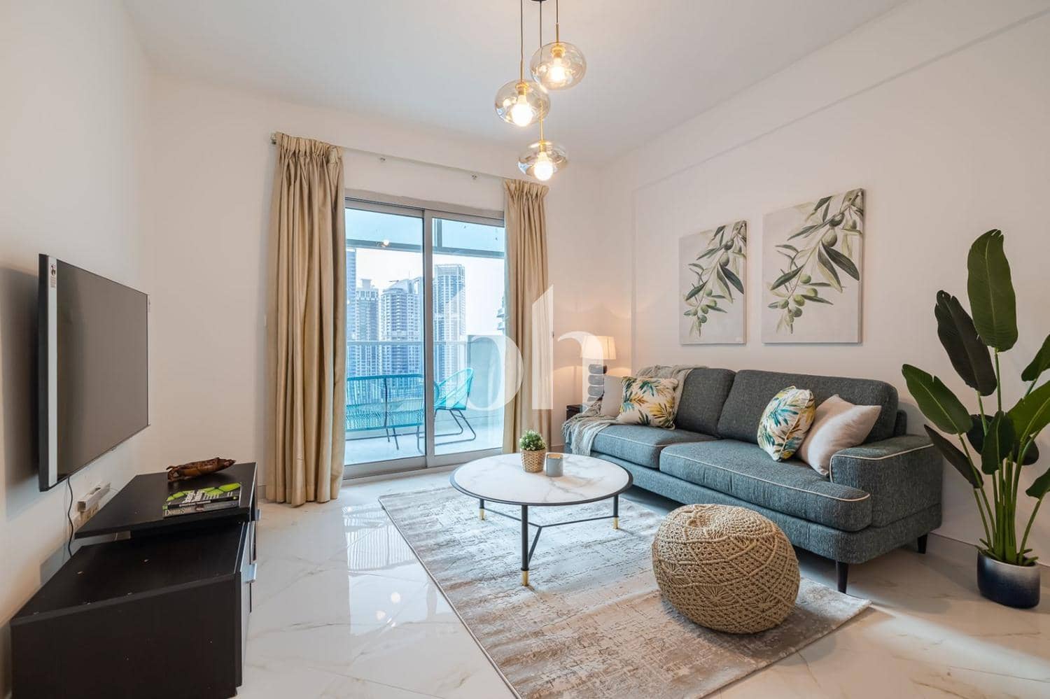 2 Bedroom Apartment in Marina Diamond 4