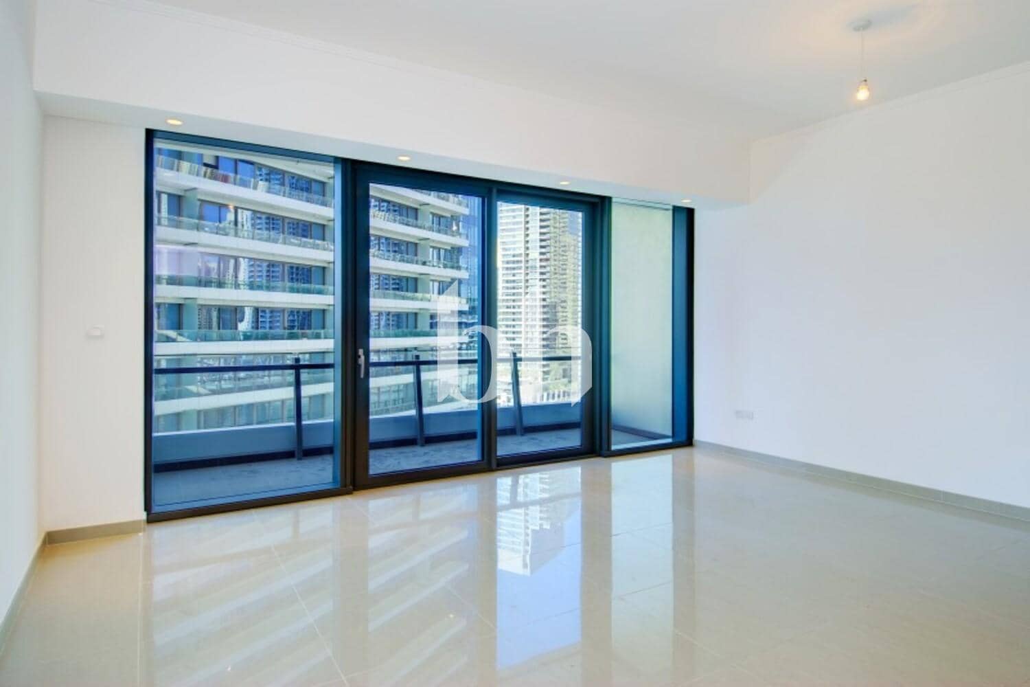 Studio Apartment in Silverene Tower B - photo 1