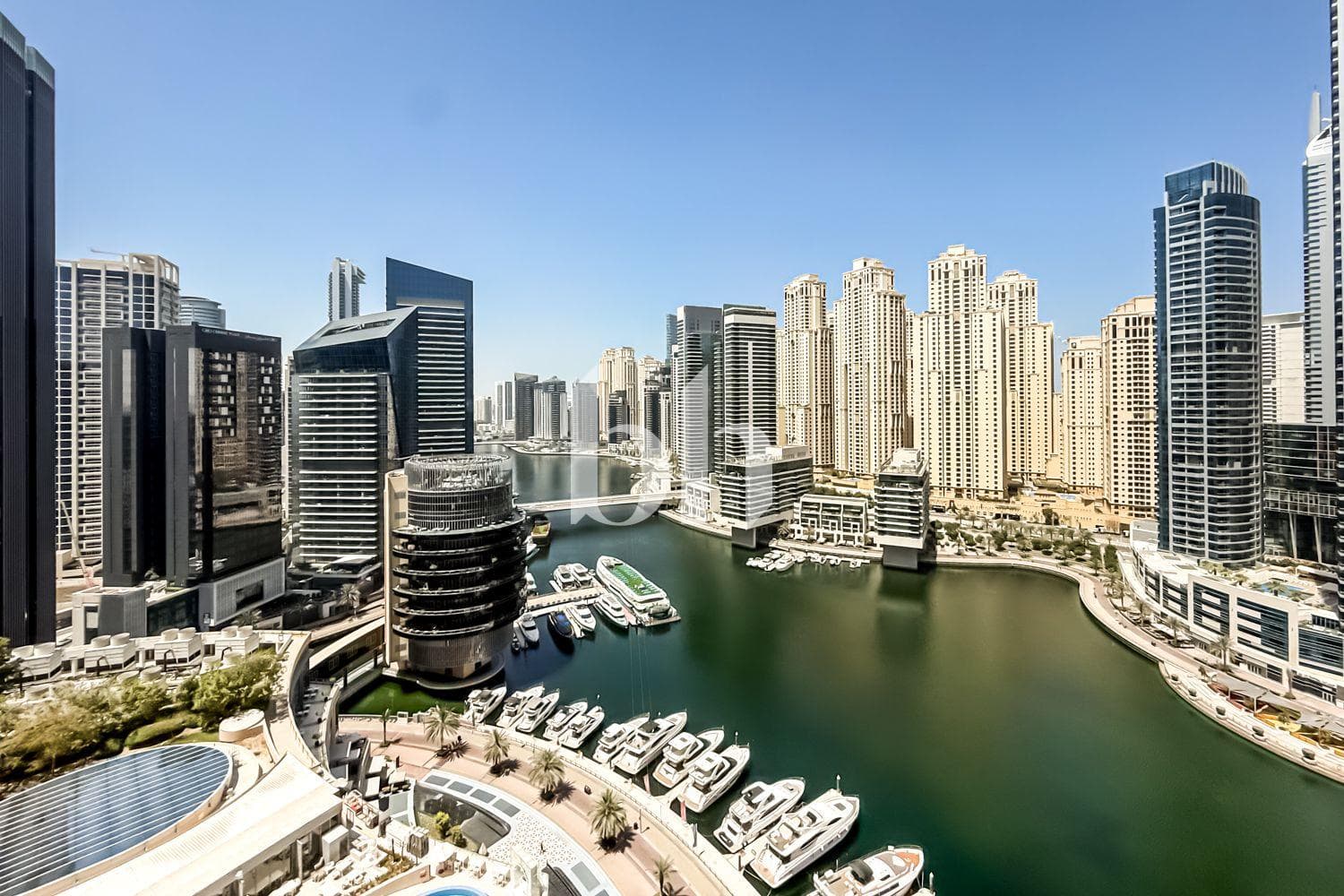 Studio Apartment in JW Marriott Hotel Marina