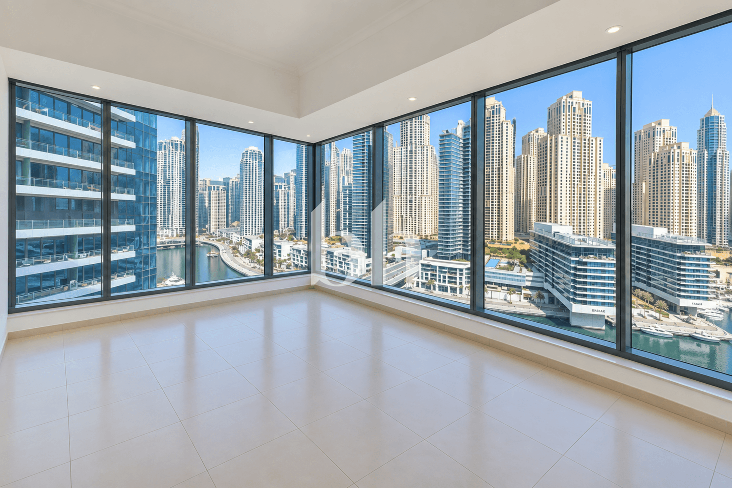 1 Bedroom Apartment in Silverene Tower B - photo 2