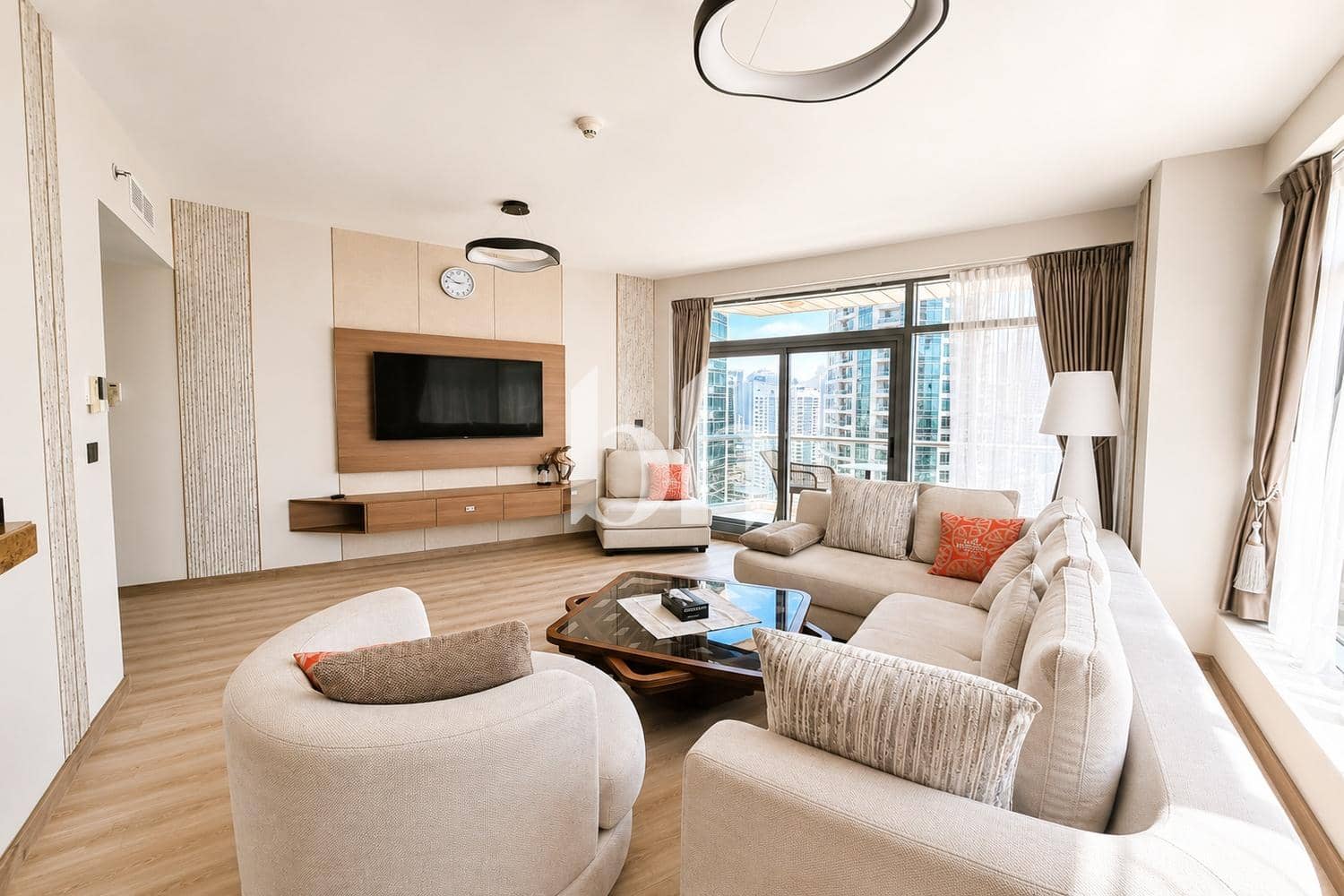 1 Bedroom Apartment in Blakely Tower - photo 1