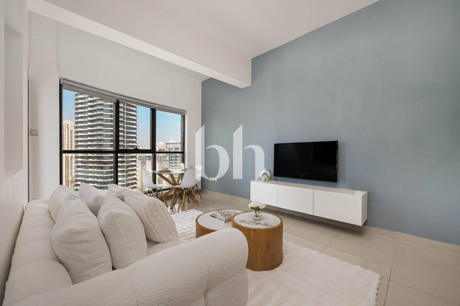 1 Bedroom Apartment in Escan Tower