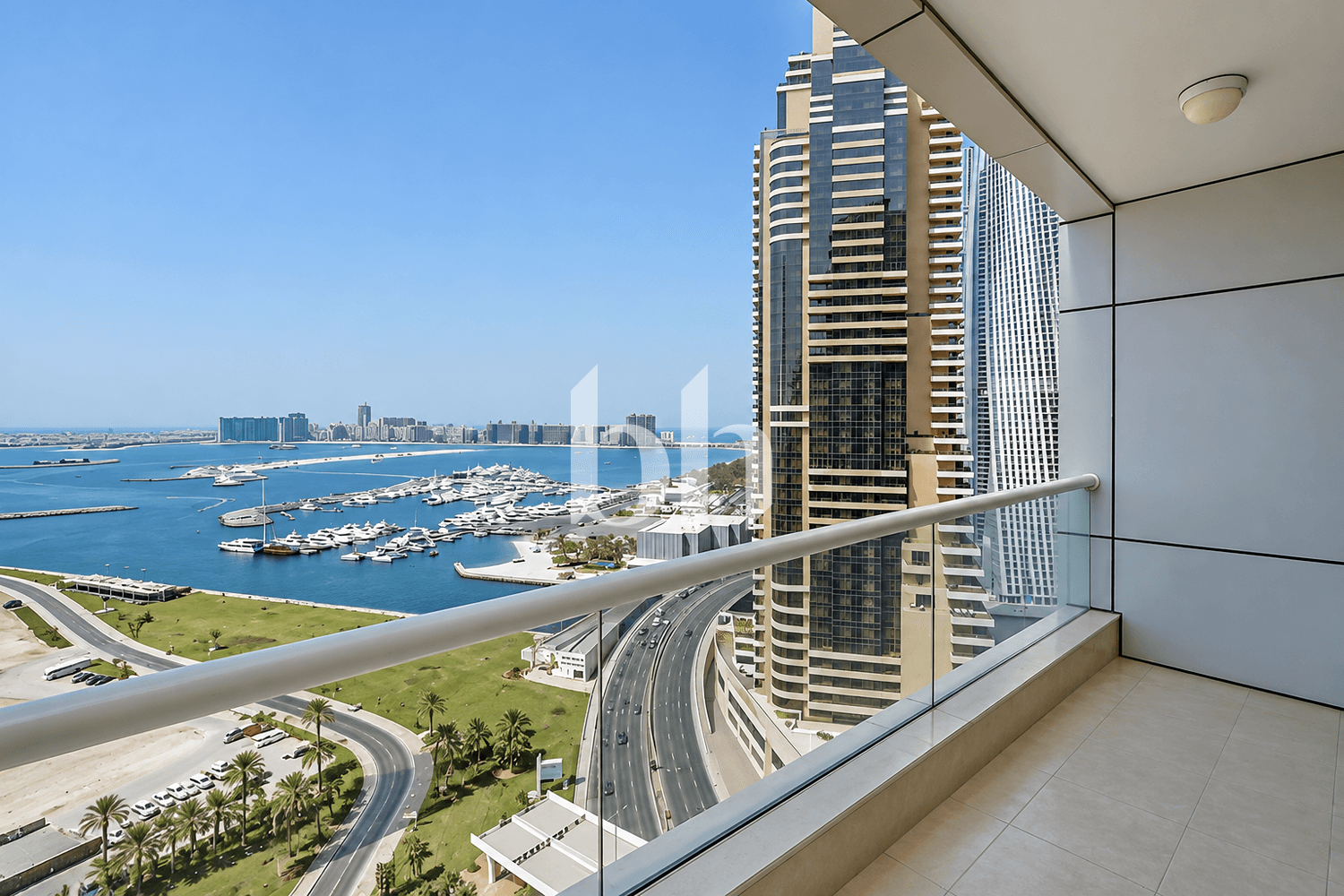 2 Bedroom Apartment in Botanica Tower - photo 2