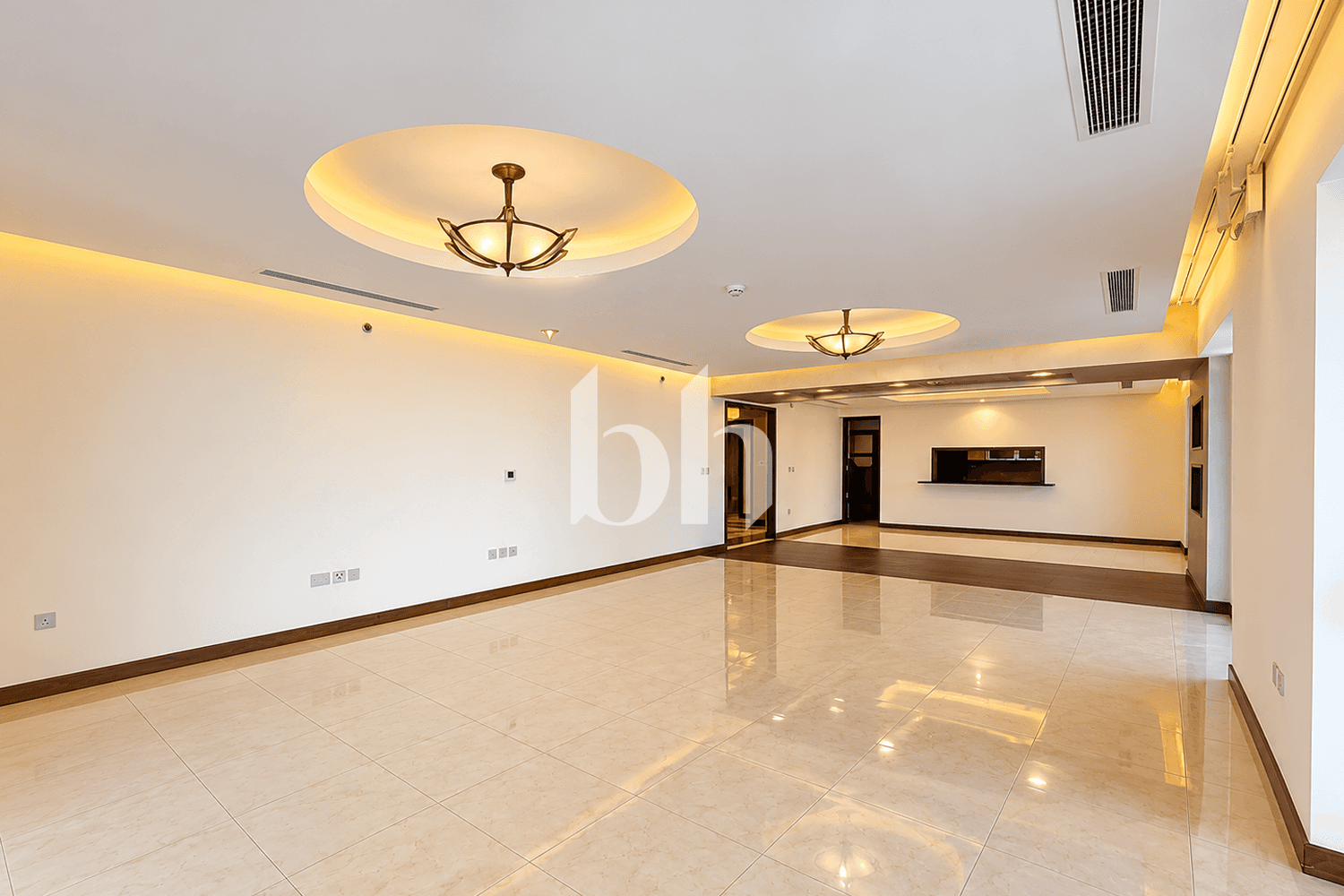 3 Bedroom Apartment in Marina 101 - photo 2