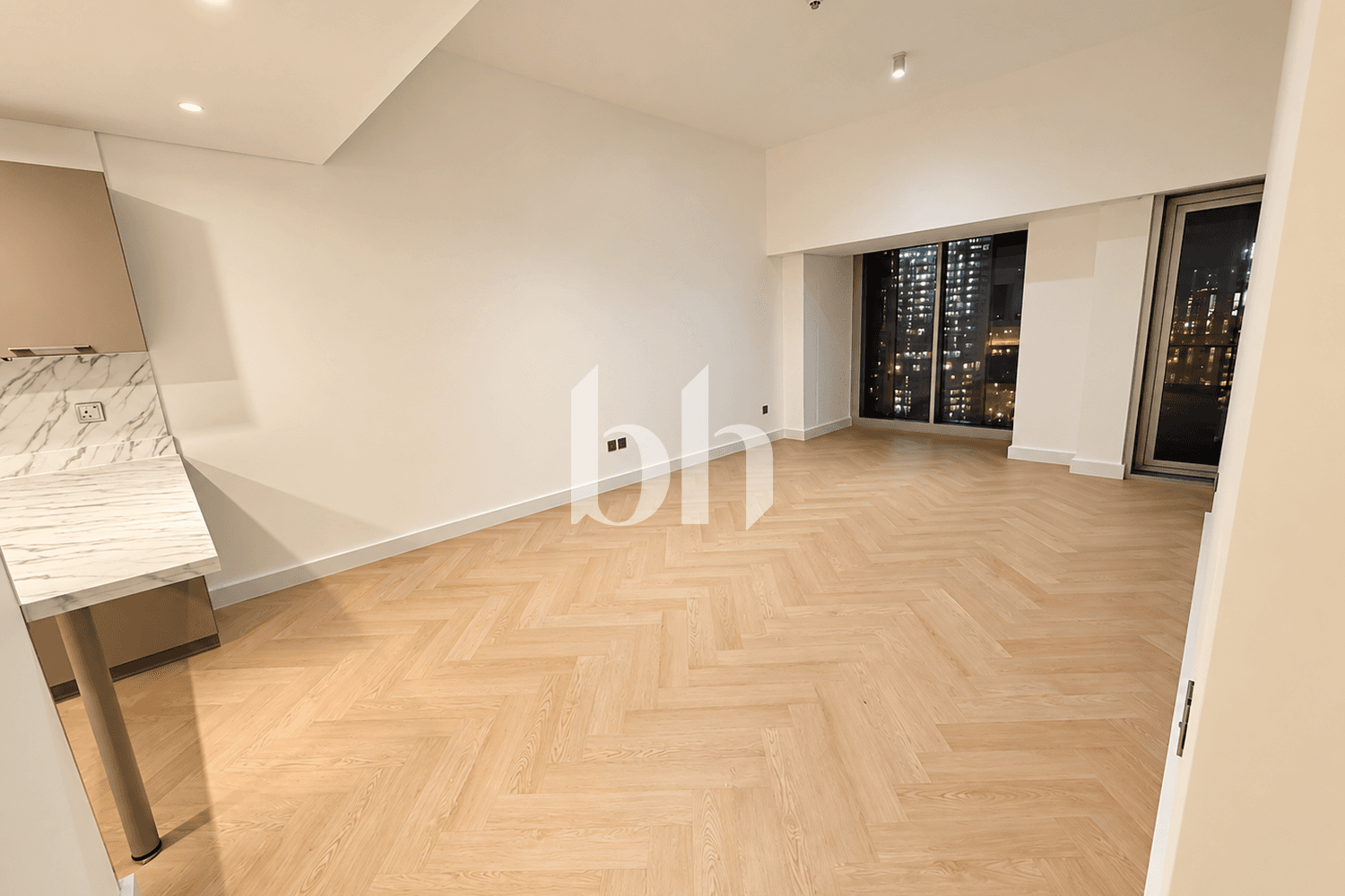 1 Bedroom Apartment in Cayan Tower