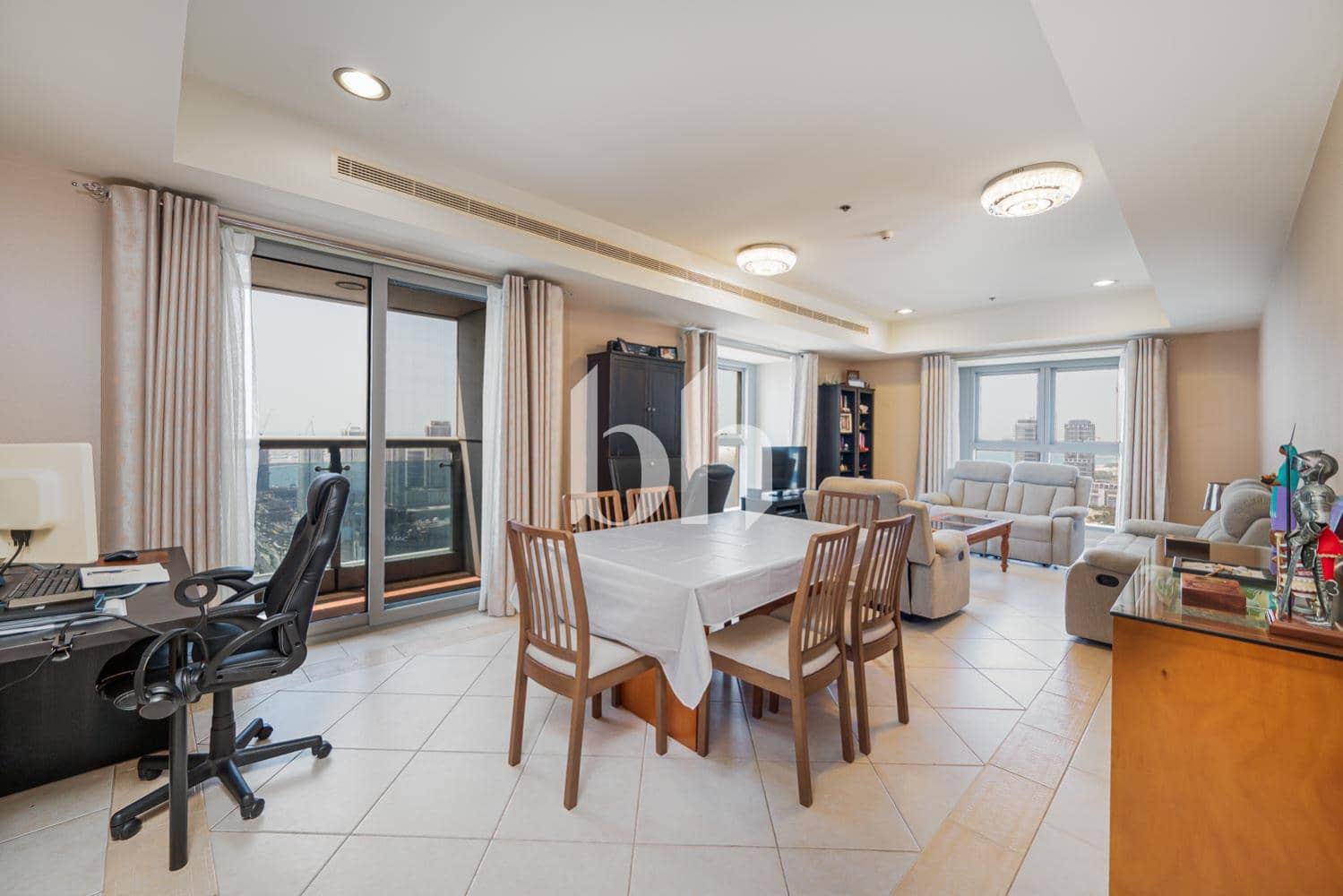 3 Bedroom Apartment in Princess Tower - photo 2