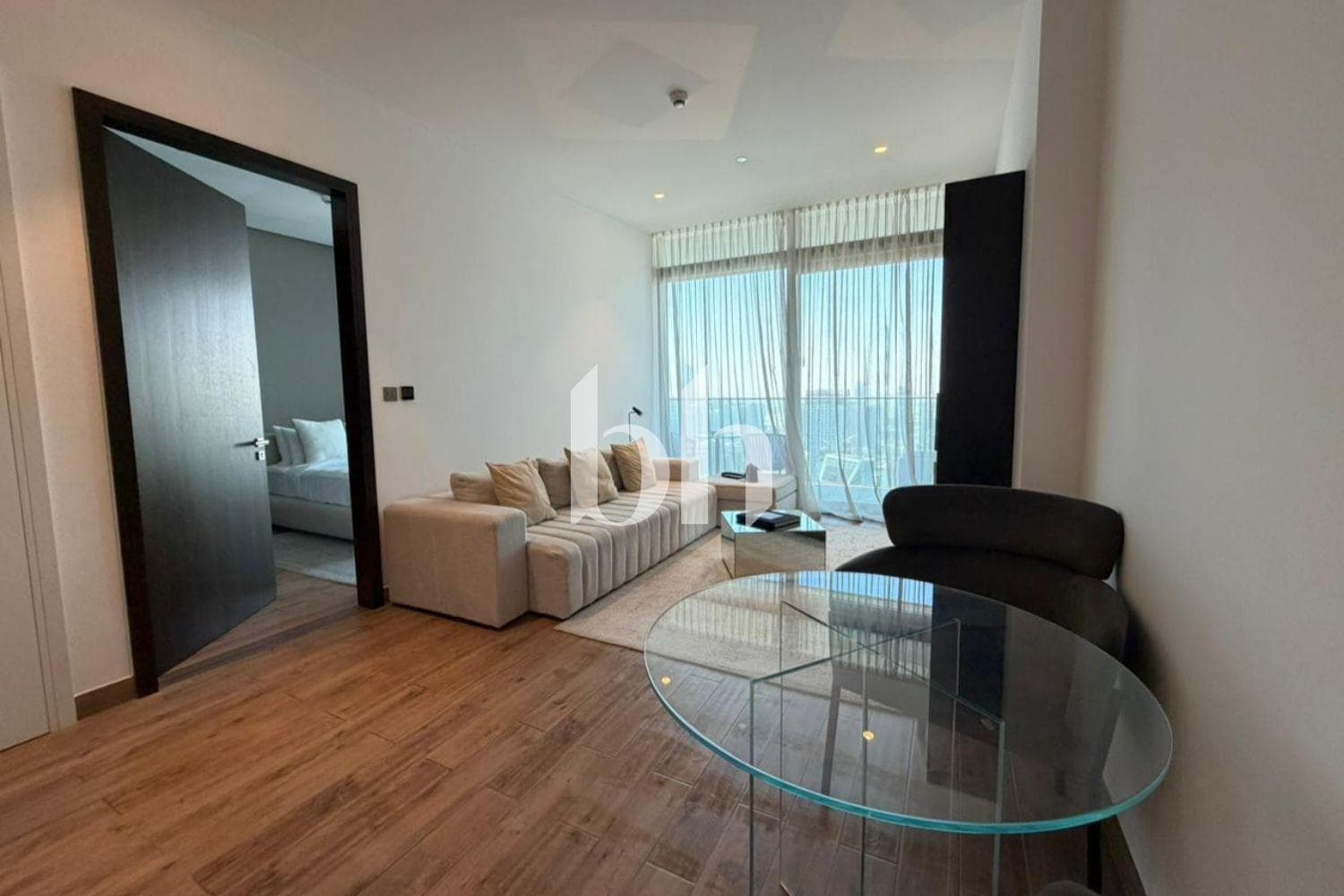 1 Bedroom Apartment in Jumeirah Living Marina Gate - photo 2