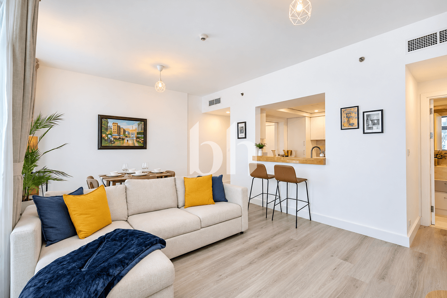1 Bedroom Apartment in Blakely Tower - photo 1