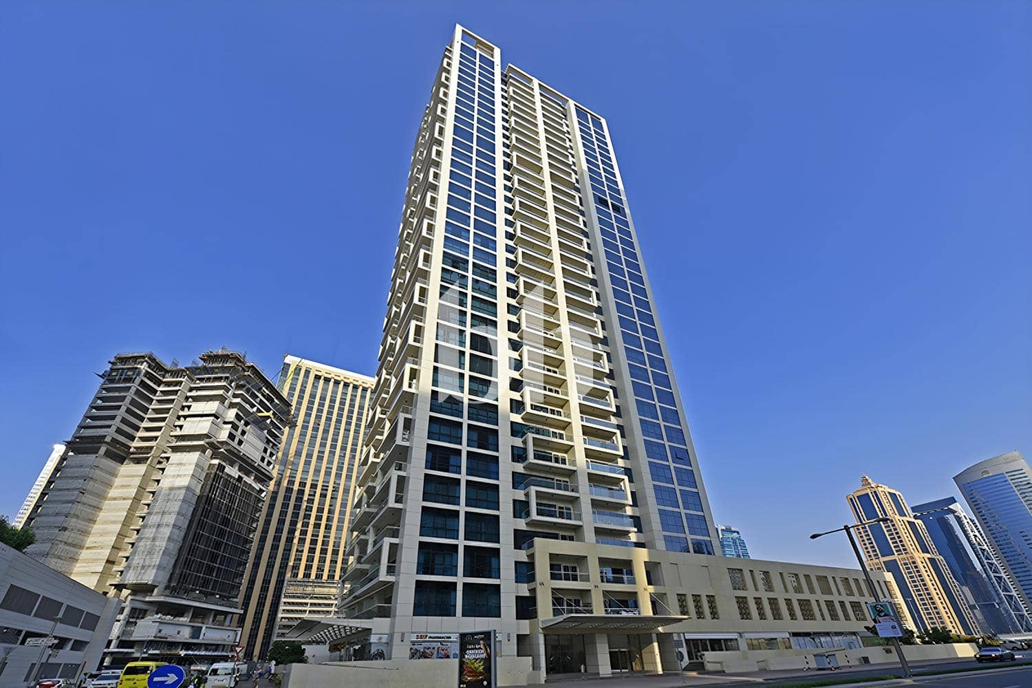 1 Bedroom Apartment in West Avenue Tower - photo 1