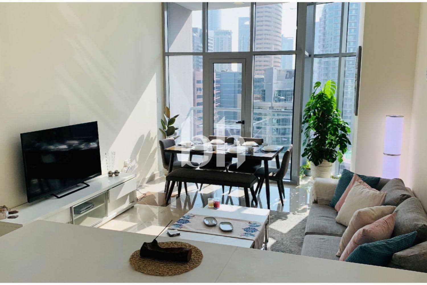 3 Bedroom Apartment in Marina Wharf 2