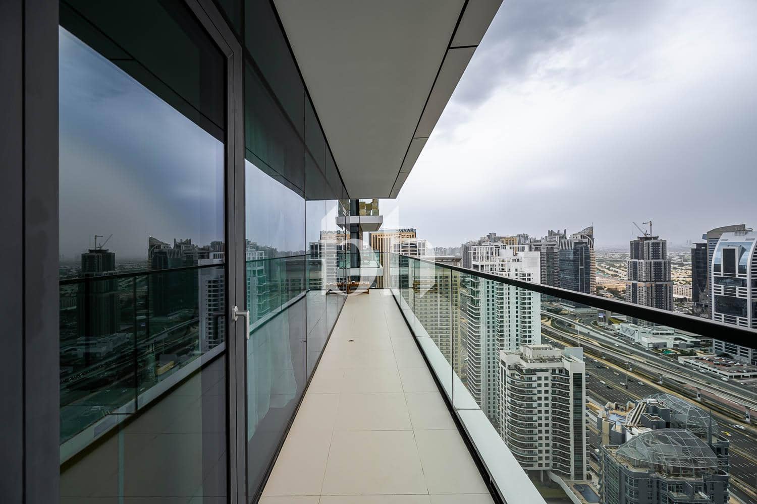 2 Bedroom Apartment in Vida Residences Dubai Marina - photo 1