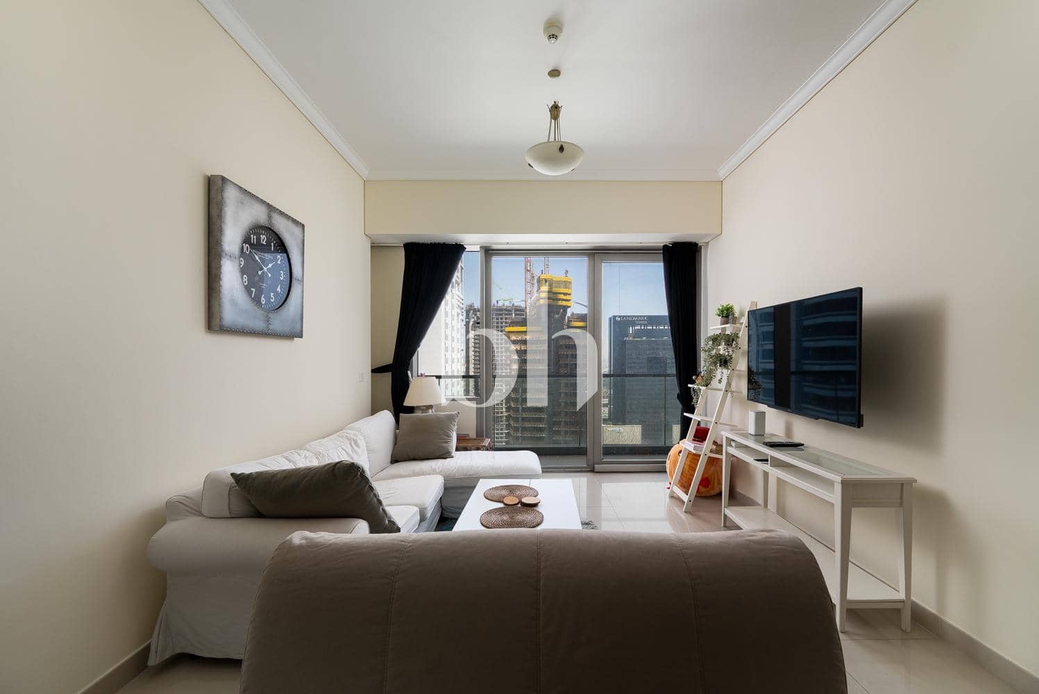 1 Bedroom Apartment in Ocean Heights - photo 2