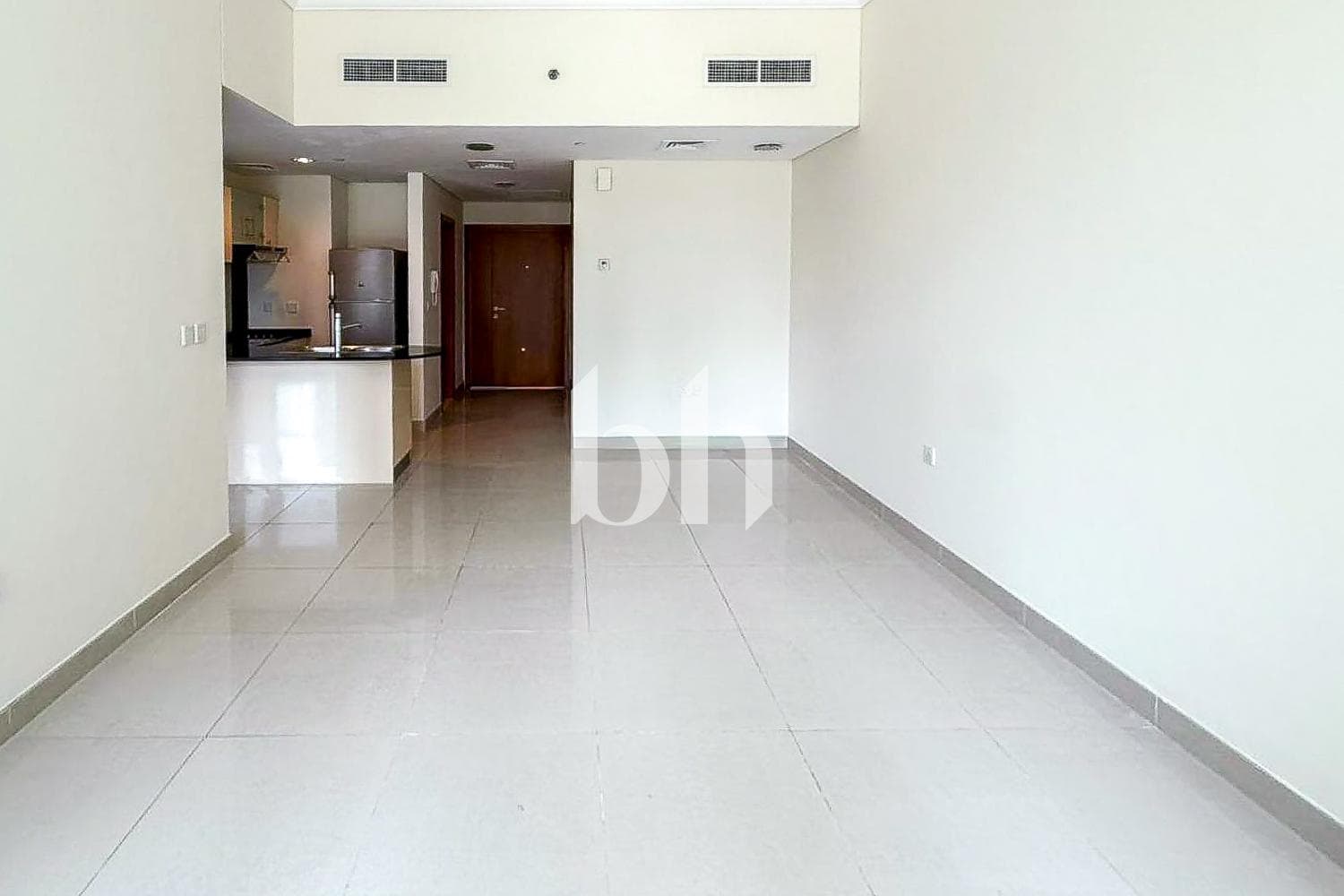 1 Bedroom Apartment in Ocean Heights - photo 1